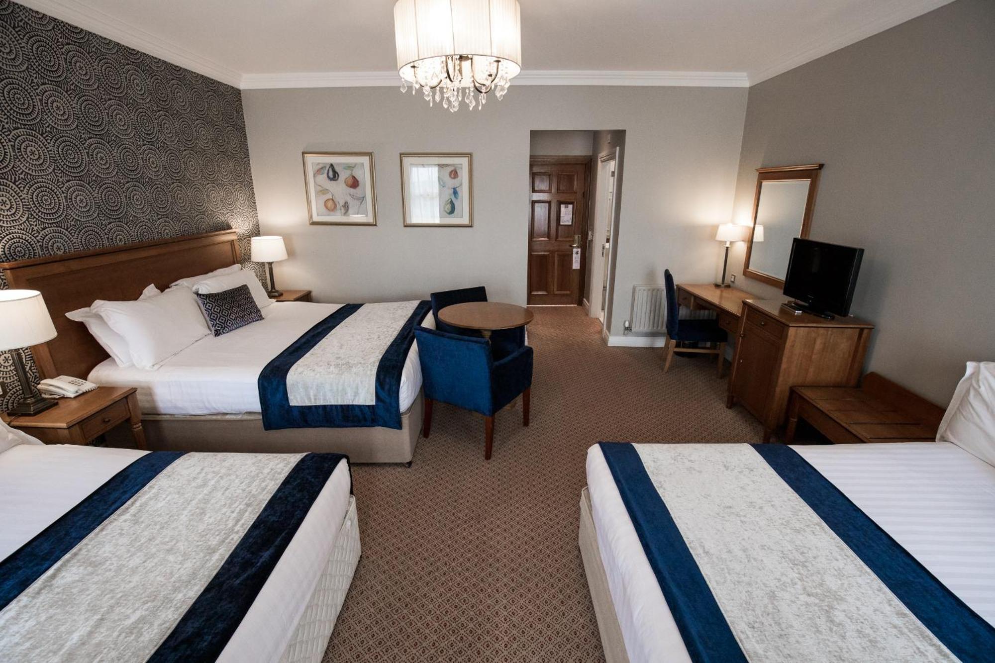 Clanard Court Hotel Athy Extérieur photo